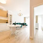 Daire Stylish Ground Floor *