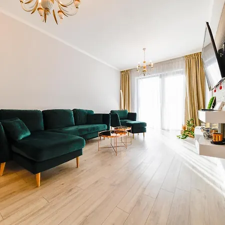 Apartman Stylish Ground Floor