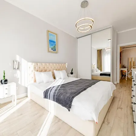 Stylish Ground Floor Apartment Cluj-Napoca