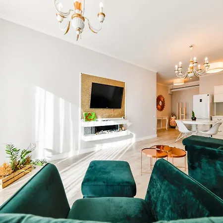 Stylish Ground Floor
