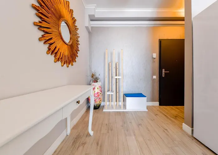 Stylish Ground Floor