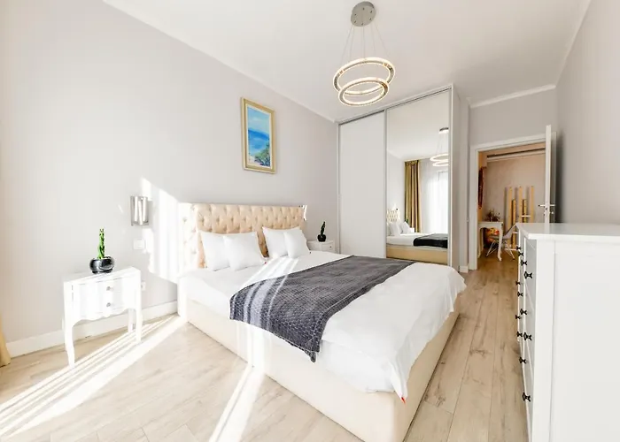 Stylish Ground Floor Апартаменти Клуж-Напока